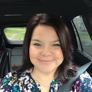 Meet your Posher, Nikki